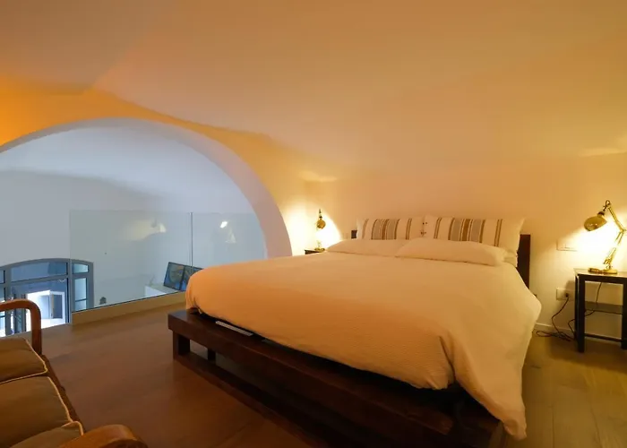 Old Stone House Apartman *