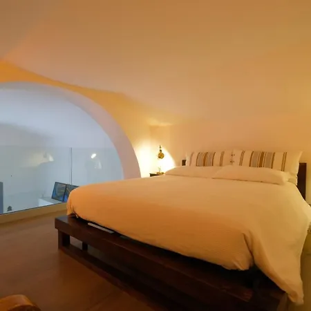 Old Stone House Apartment *